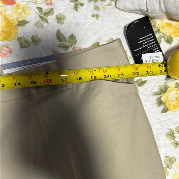 Liz Claiborne Tan Dress Pants - Picture 10 of 12